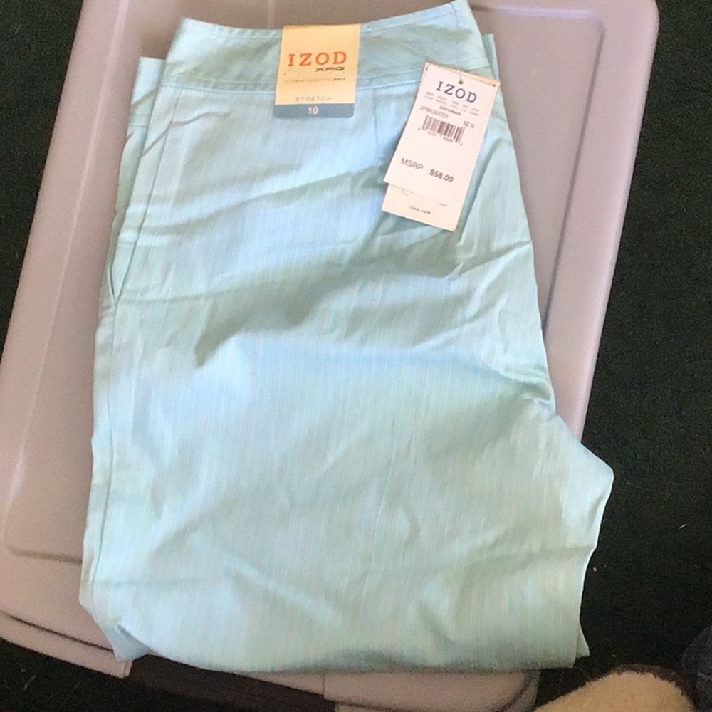 New Izod capris